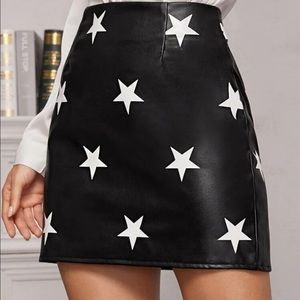 Star Print Faux Leather Skirt